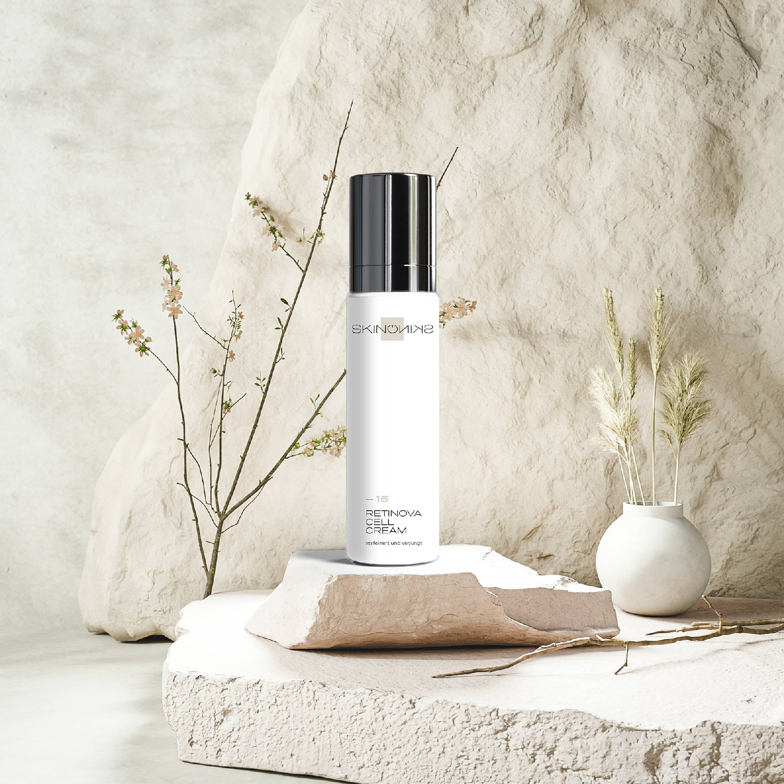 No.15 RETINOVA CELL CREAM – SKINONSKIN